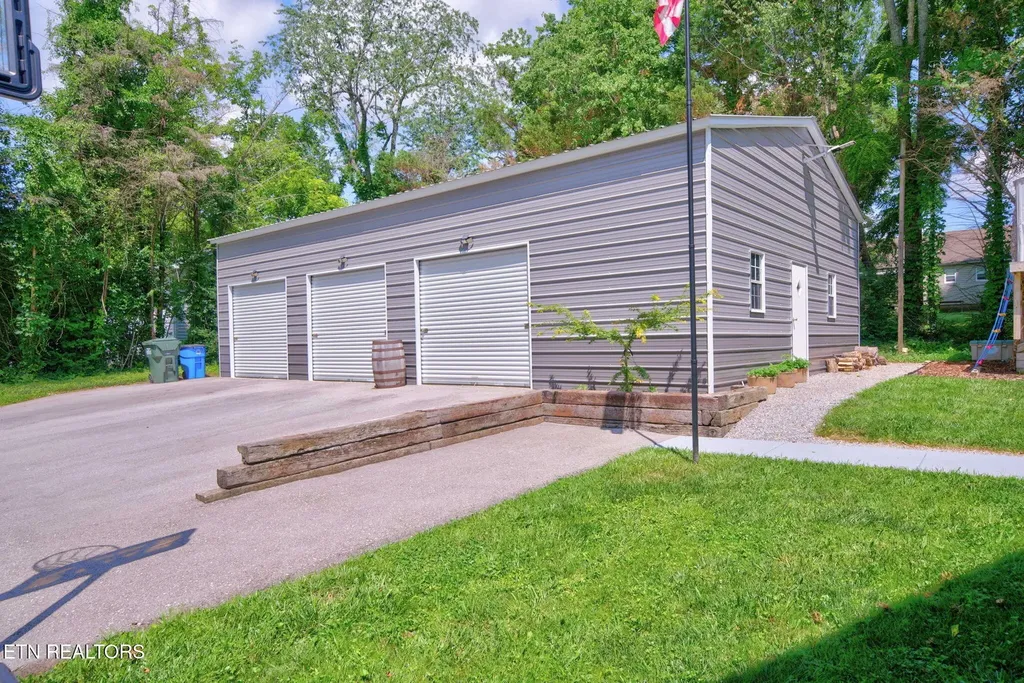 181 Braun Street Crossville TN 38555