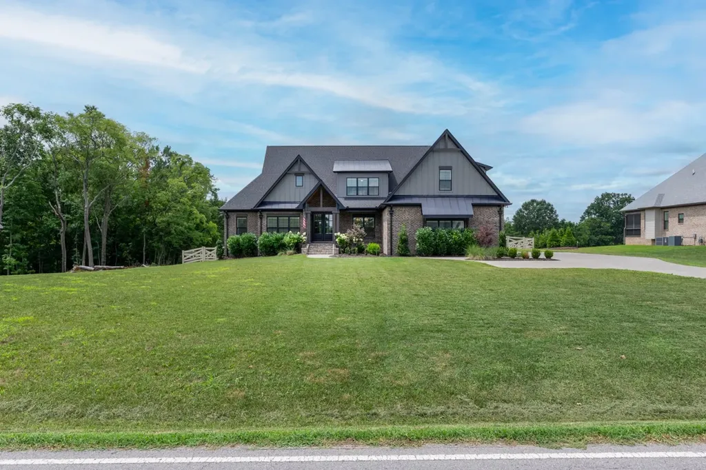 3255 Saundersville Ferry Road Mount Juliet TN 37122