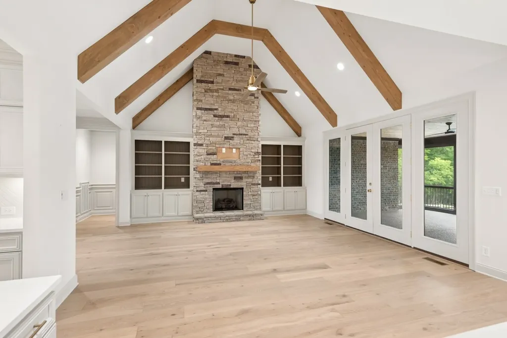 3255 Saundersville Ferry Road Mount Juliet TN 37122