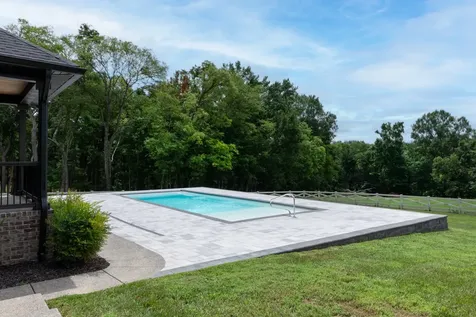 3255 Saundersville Ferry Road Mount Juliet TN 37122