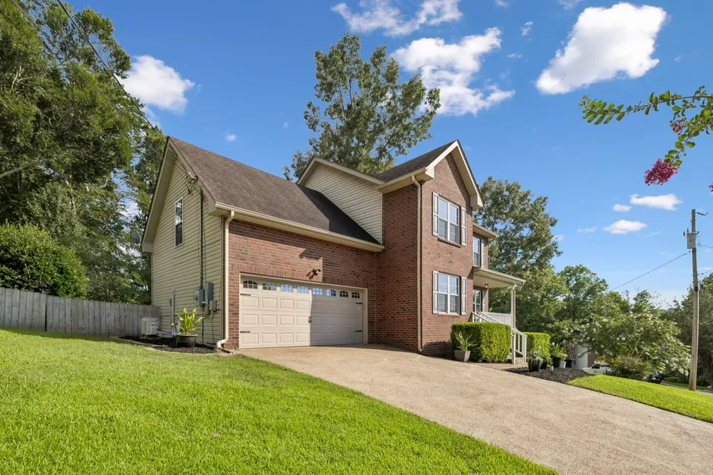 162 Overlook Court Kingston Springs TN 37082