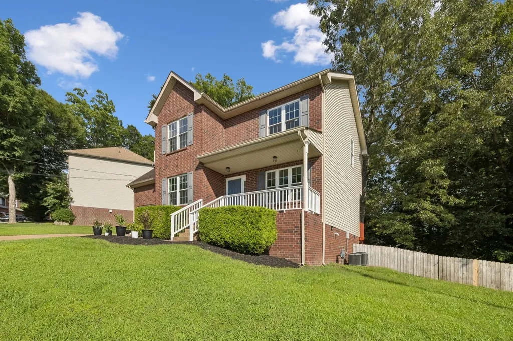 162 Overlook Court Kingston Springs TN 37082
