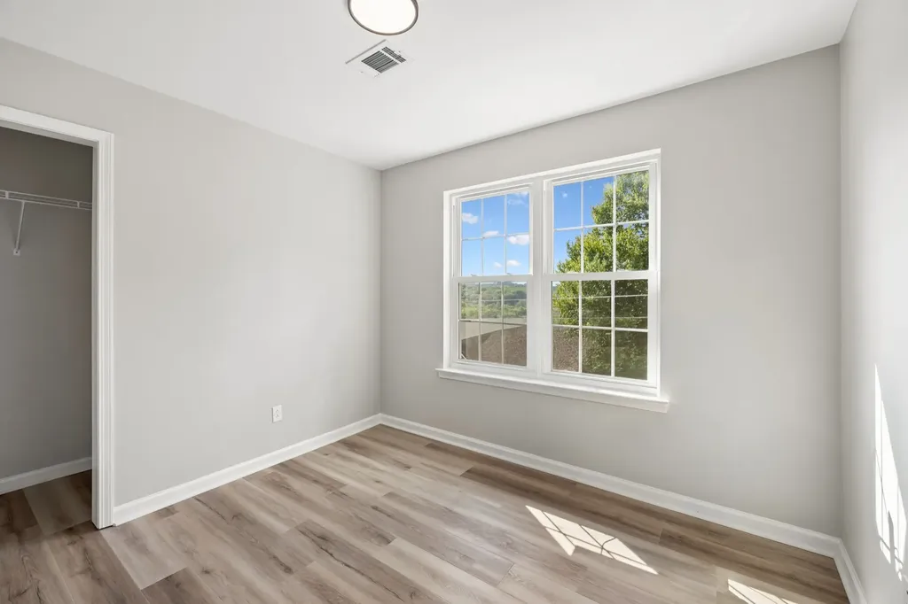 162 Overlook Court Kingston Springs TN 37082