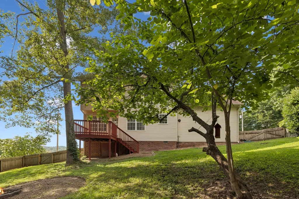 162 Overlook Court Kingston Springs TN 37082