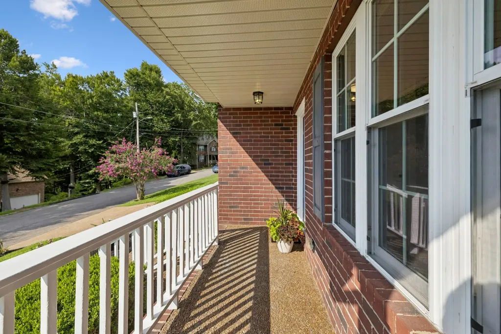 162 Overlook Court Kingston Springs TN 37082