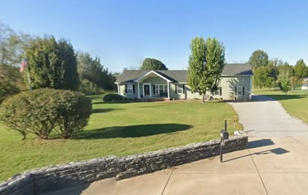 5123 E Division Street Mount Juliet TN 37122