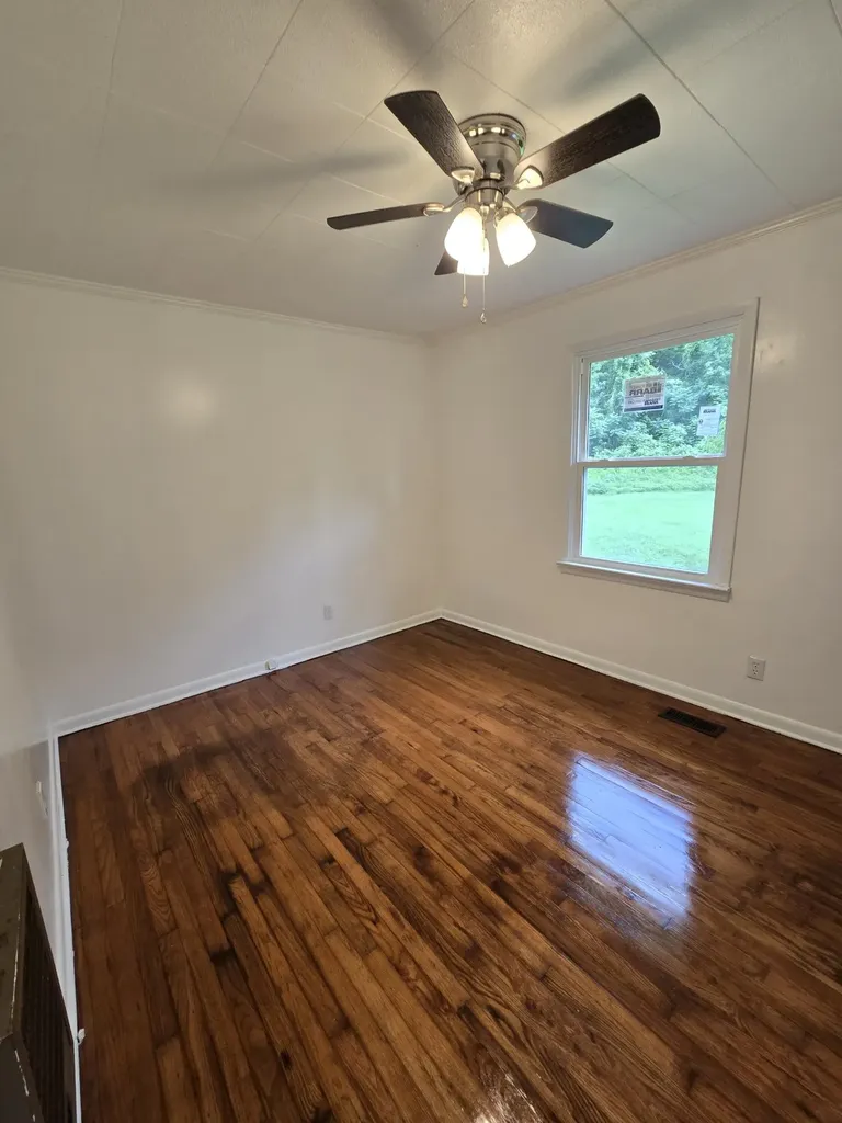 6117 Hills Creek Road Mc Minnville TN 37110