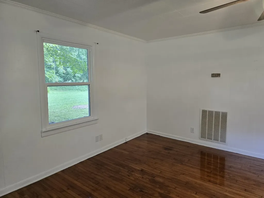6117 Hills Creek Road Mc Minnville TN 37110