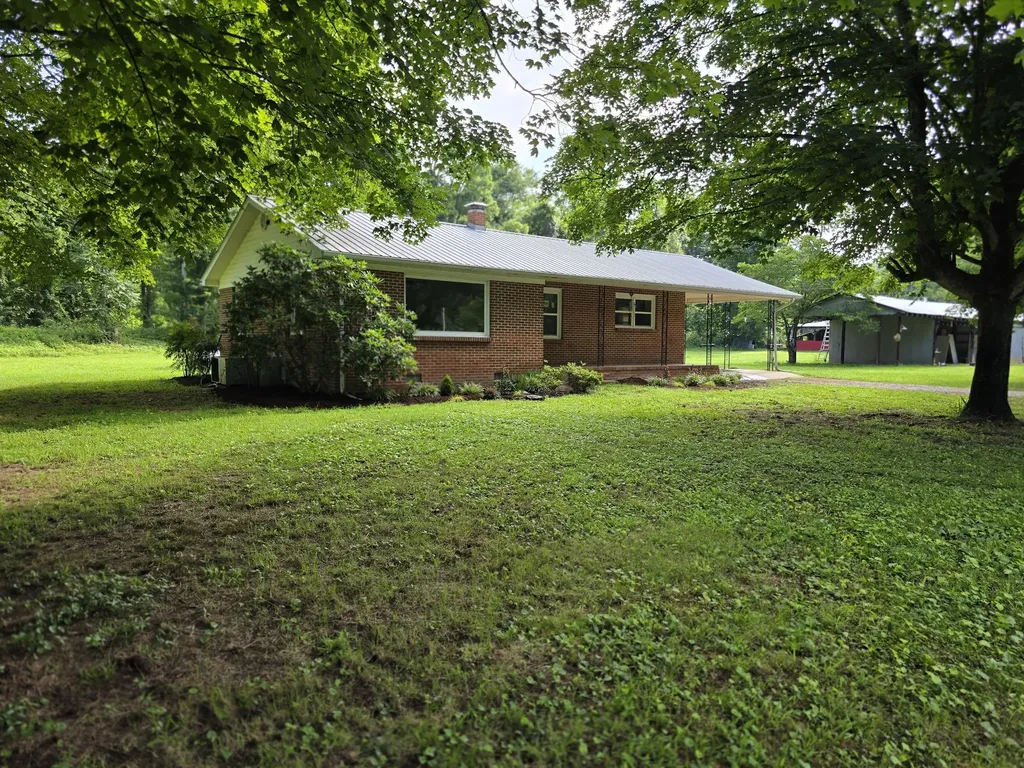 6117 Hills Creek Road Mc Minnville TN 37110