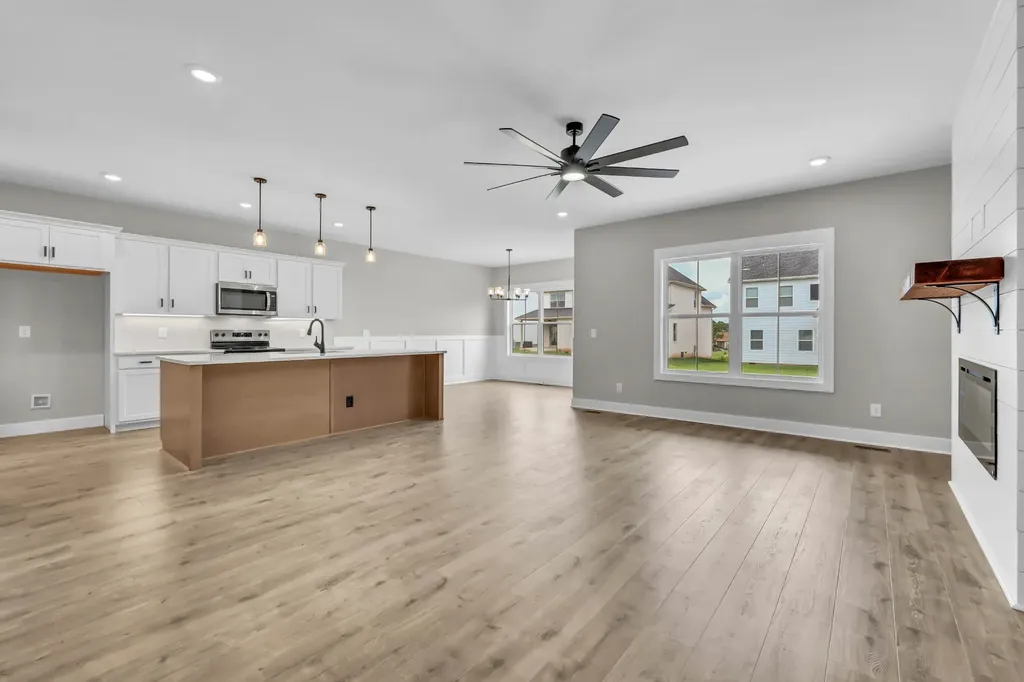 459 Spiderwort Drive Clarksville TN 37043