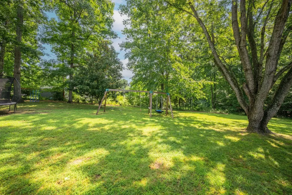 1033 Johnston Drive White Bluff TN 37187