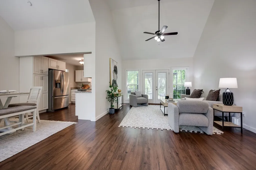 1033 Johnston Drive White Bluff TN 37187