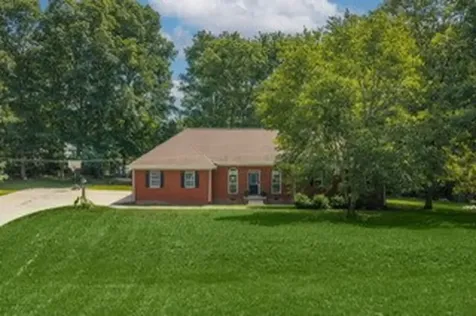 1033 Johnston Drive White Bluff TN 37187