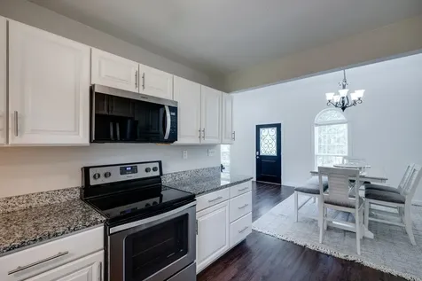 1033 Johnston Drive White Bluff TN 37187
