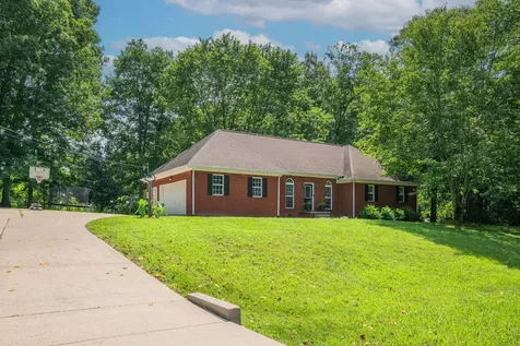 1033 Johnston Drive White Bluff TN 37187