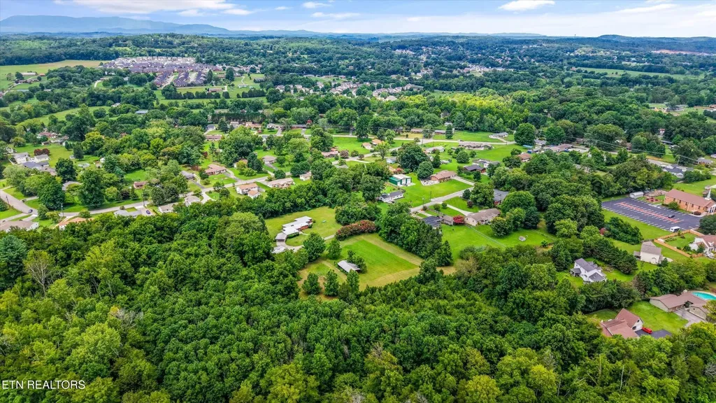 6733 Alkison Lane Knoxville TN 37931