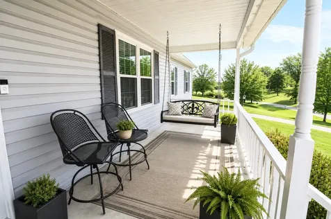 285 Meadowbrook Circle Lexington TN 38351