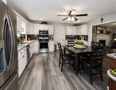 285 Meadowbrook Circle Lexington TN 38351