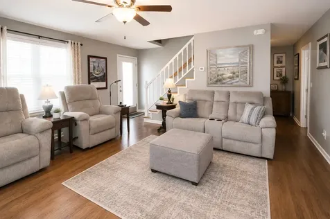 285 Meadowbrook Circle Lexington TN 38351