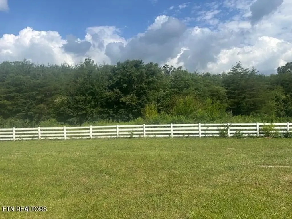 171 Kirkland Drive Crossville TN 38555