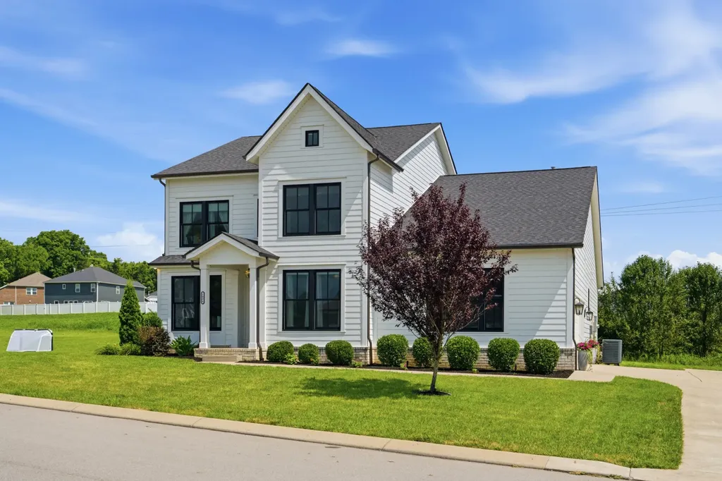 1006 Dermot Drive Mount Juliet TN 37122