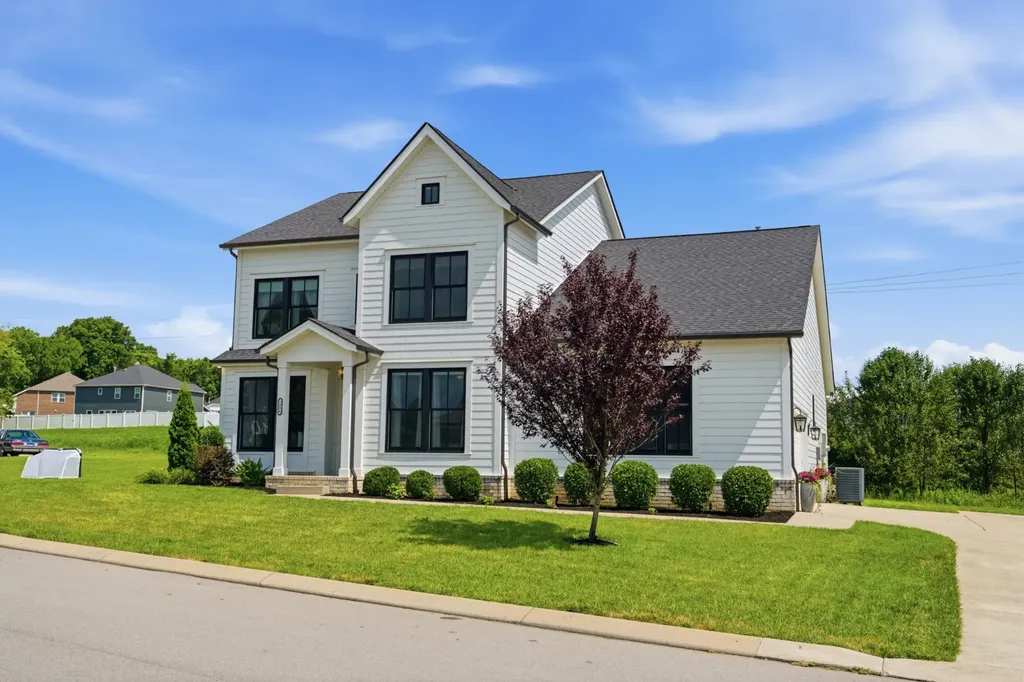 1006 Dermot Drive Mount Juliet TN 37122