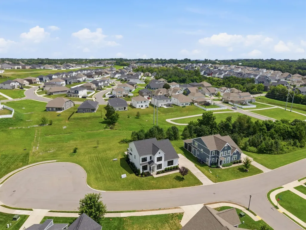 1006 Dermot Drive Mount Juliet TN 37122