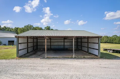 2141 Carpenter Bridge Road Columbia TN 38401