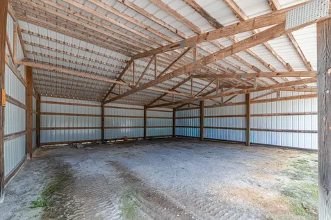 2141 Carpenter Bridge Road Columbia TN 38401