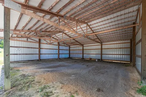 2141 Carpenter Bridge Road Columbia TN 38401