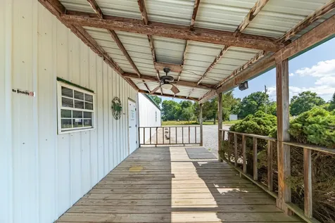 2141 Carpenter Bridge Road Columbia TN 38401