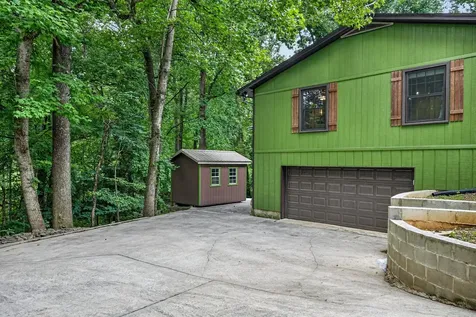 1545 Little John Lane Cookeville TN 38501
