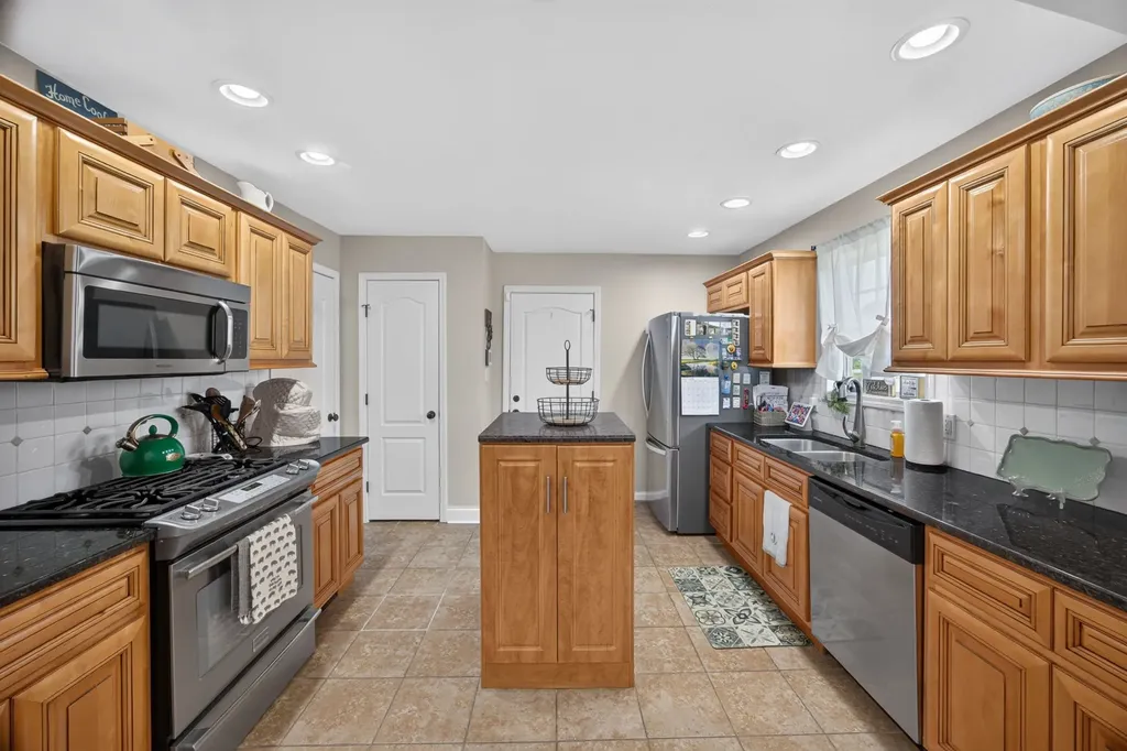 261 Derby Lane Sparta TN 38583