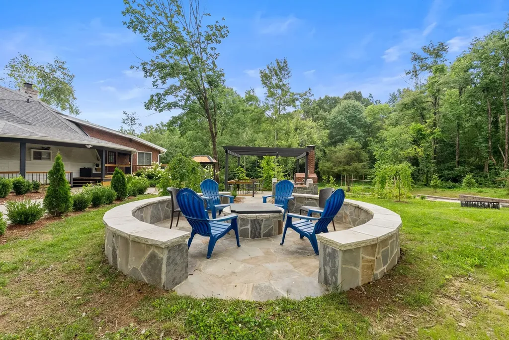 7362 Walker Road Fairview TN 37062