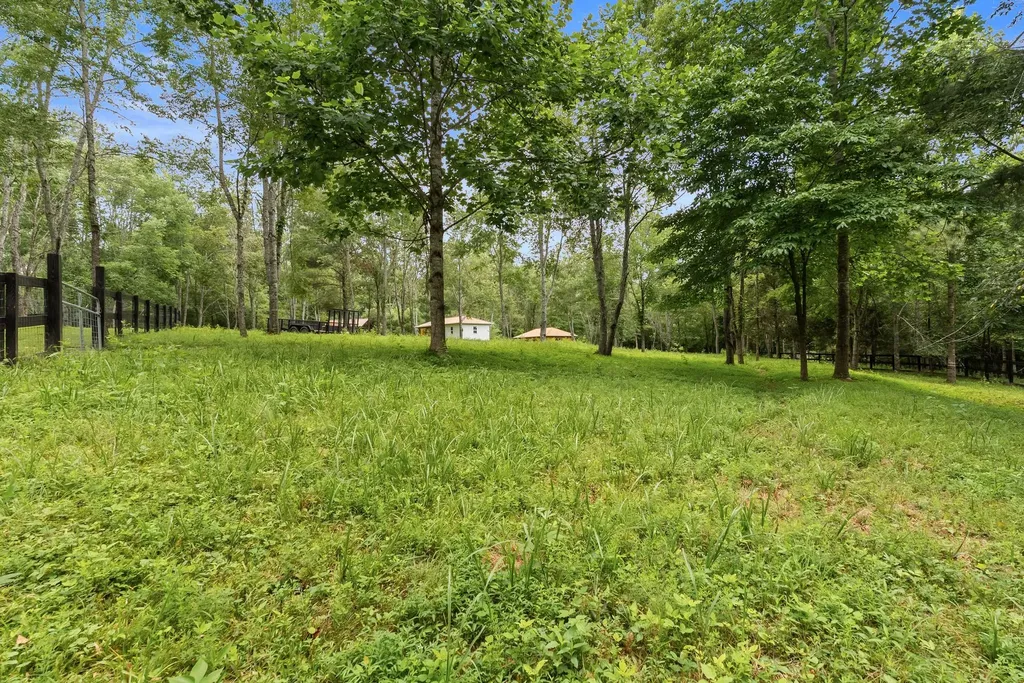 7362 Walker Road Fairview TN 37062