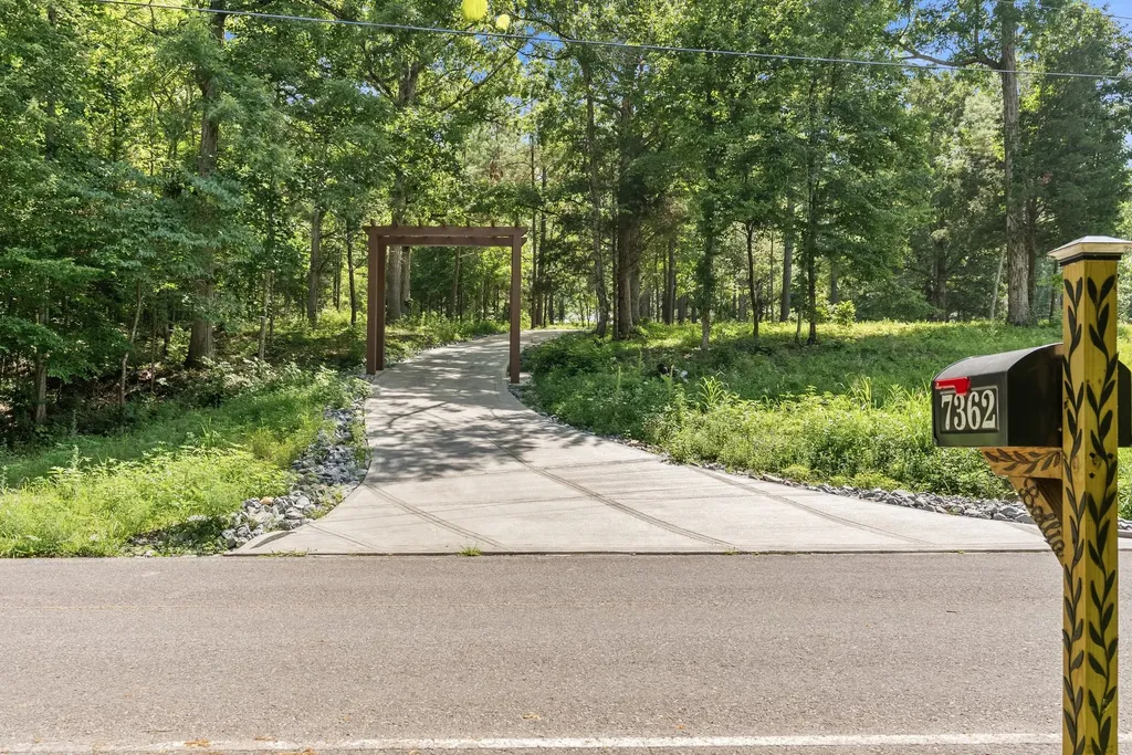 7362 Walker Road Fairview TN 37062
