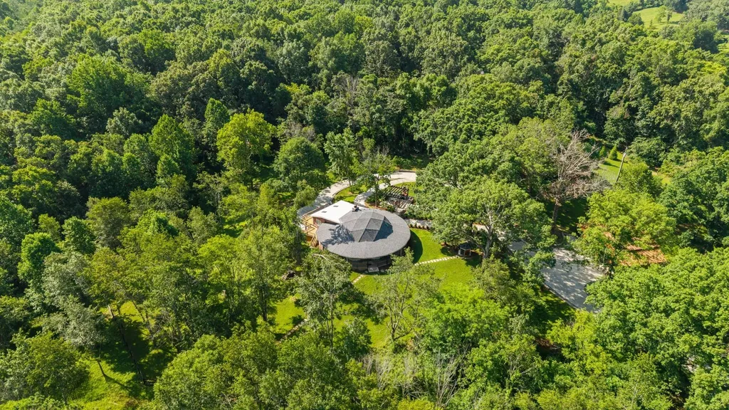 7362 Walker Road Fairview TN 37062