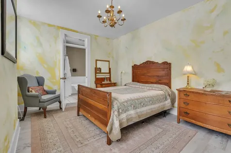 108 Cumberland St, E Cowan TN 37318