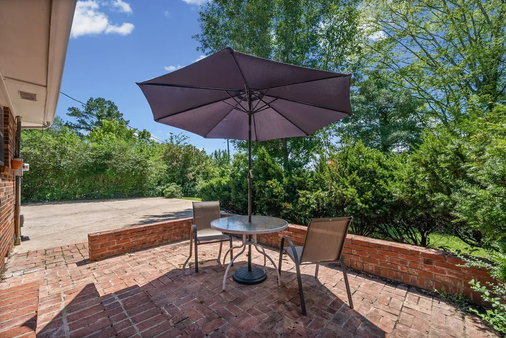 1306 Southern Parkway Clarksville TN 37040