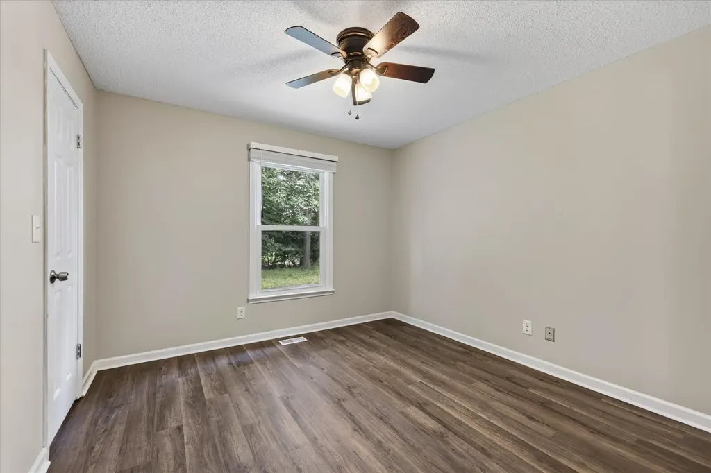 1785 Broadripple Drive Clarksville TN 37042