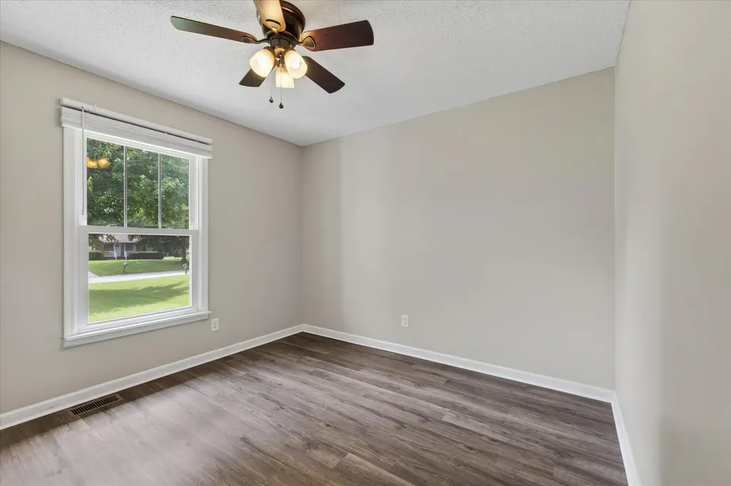 1785 Broadripple Drive Clarksville TN 37042