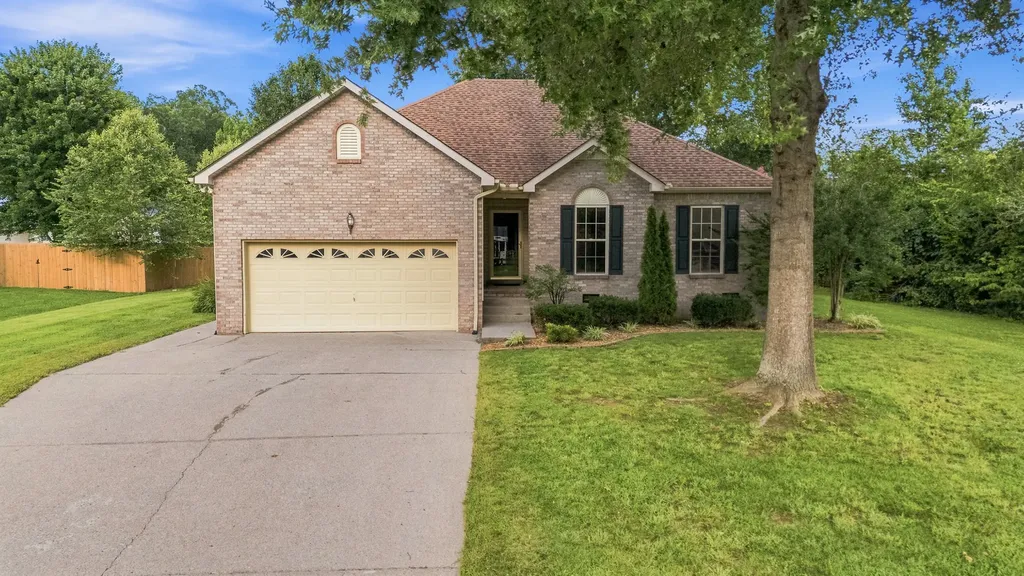 3025 Frontier Lane Goodlettsville TN 37072