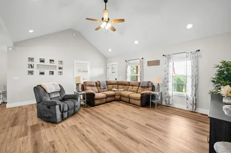 1380 Clay Cole Road Elkton KY 42220