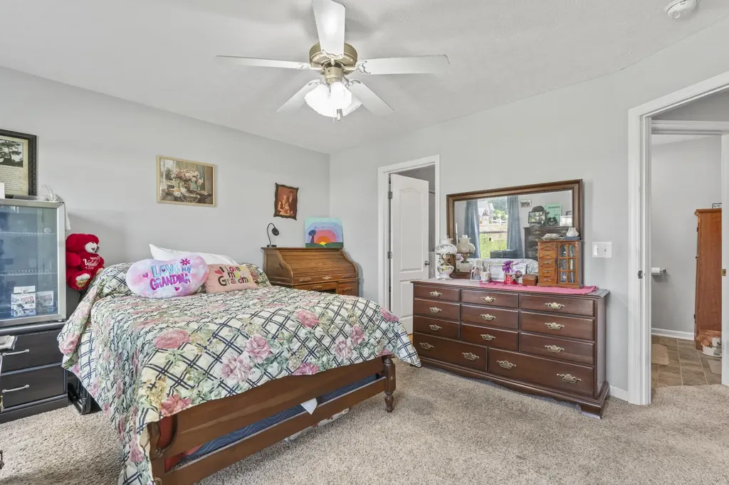 105 Bonnie Oak Drive Lebanon TN 37087