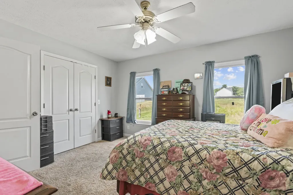 105 Bonnie Oak Drive Lebanon TN 37087