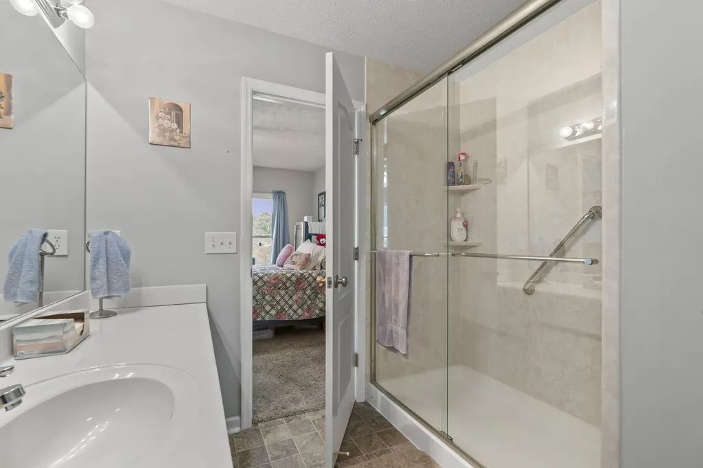 105 Bonnie Oak Drive Lebanon TN 37087