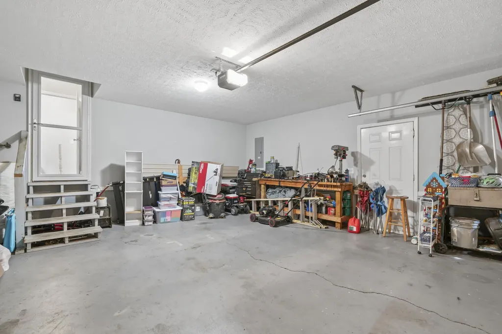 105 Bonnie Oak Drive Lebanon TN 37087