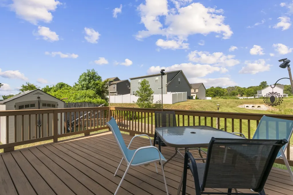 105 Bonnie Oak Drive Lebanon TN 37087