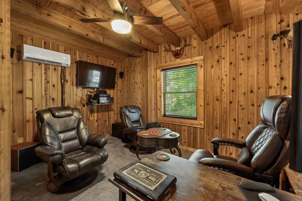 532 Cummings Lane Cottontown TN 37048