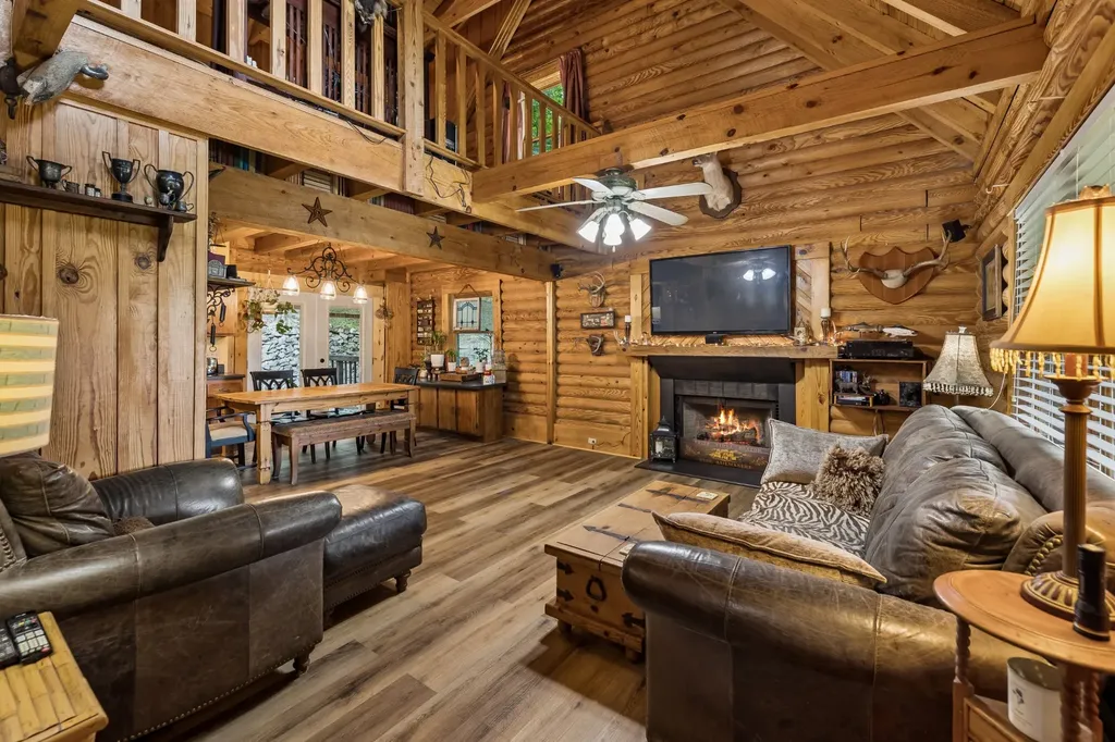 532 Cummings Lane Cottontown TN 37048